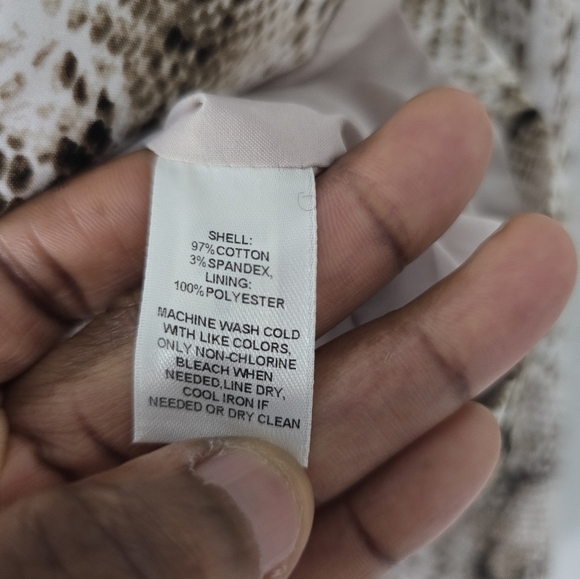 $148 WHBM Sbake Print Jacket Women Sz 4 One Button Padded Long Sleeve New - Picture 11 of 14